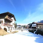 Family Friendly - With Beautiful Mountain Views Appartement *