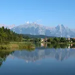 Family Friendly - With Beautiful Mountain Views Appartement