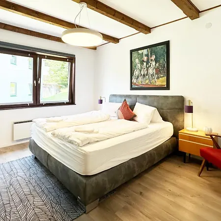Family Friendly Chalet - Central With Beautiful Mountain Views * Seefeld in Tirol