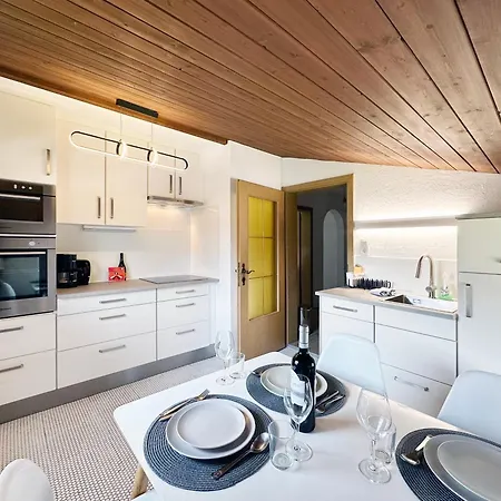 Family Friendly - With Beautiful Mountain Views Appartamento