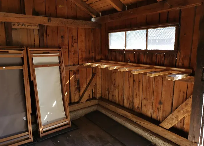 Lägenhet Family Friendly Chalet - Central With Beautiful Mountain Views *