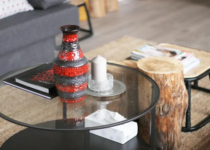 Апартаменти Family Friendly - With Beautiful Mountain Views