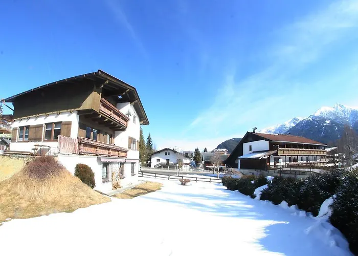 Family Friendly - With Beautiful Mountain Views Апартаменти *