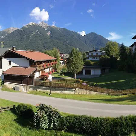 Family Friendly Chalet - Central With Beautiful Mountain Views Apartment Seefeld in Tirol