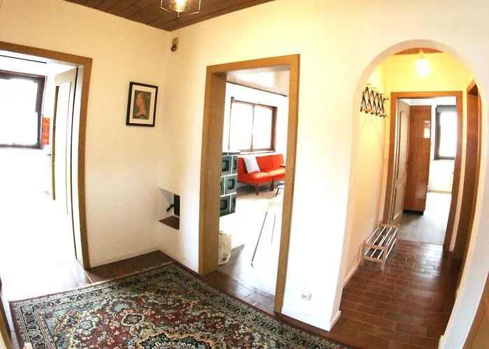 Family Friendly - With Beautiful Mountain Views Апартаменты